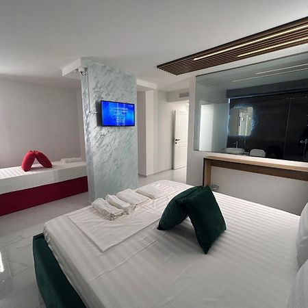 Comfort Hotel Струга Экстерьер фото