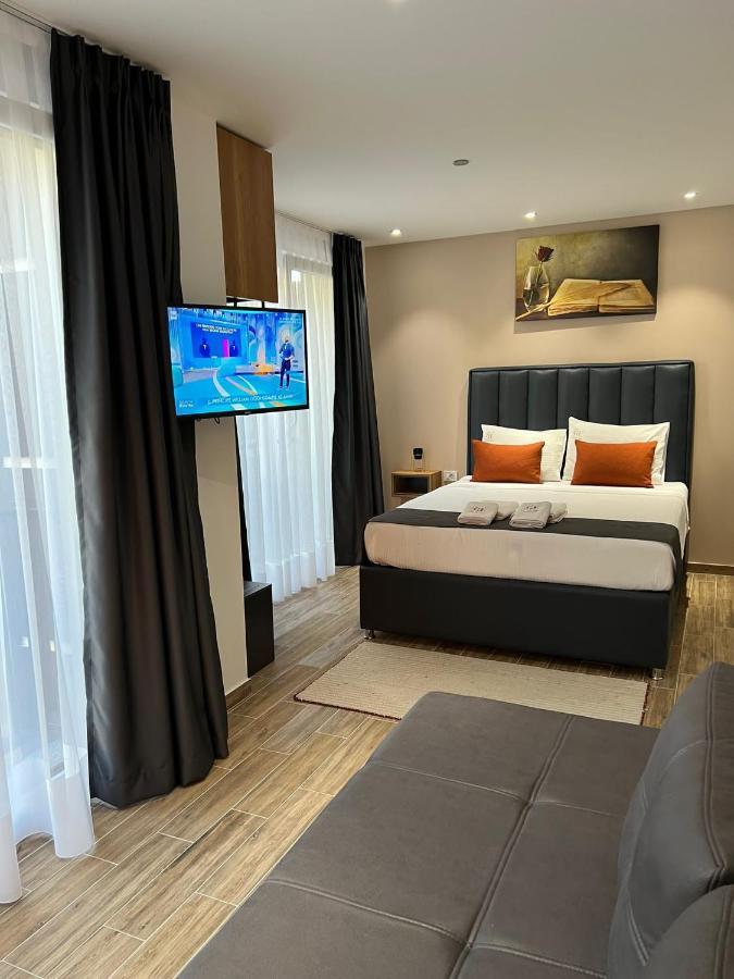 Comfort Hotel Струга Экстерьер фото