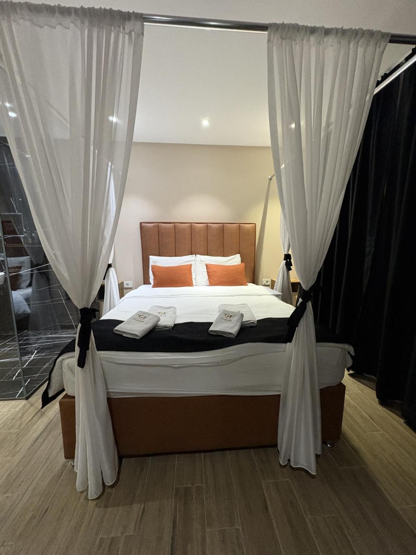 Comfort Hotel Струга Экстерьер фото